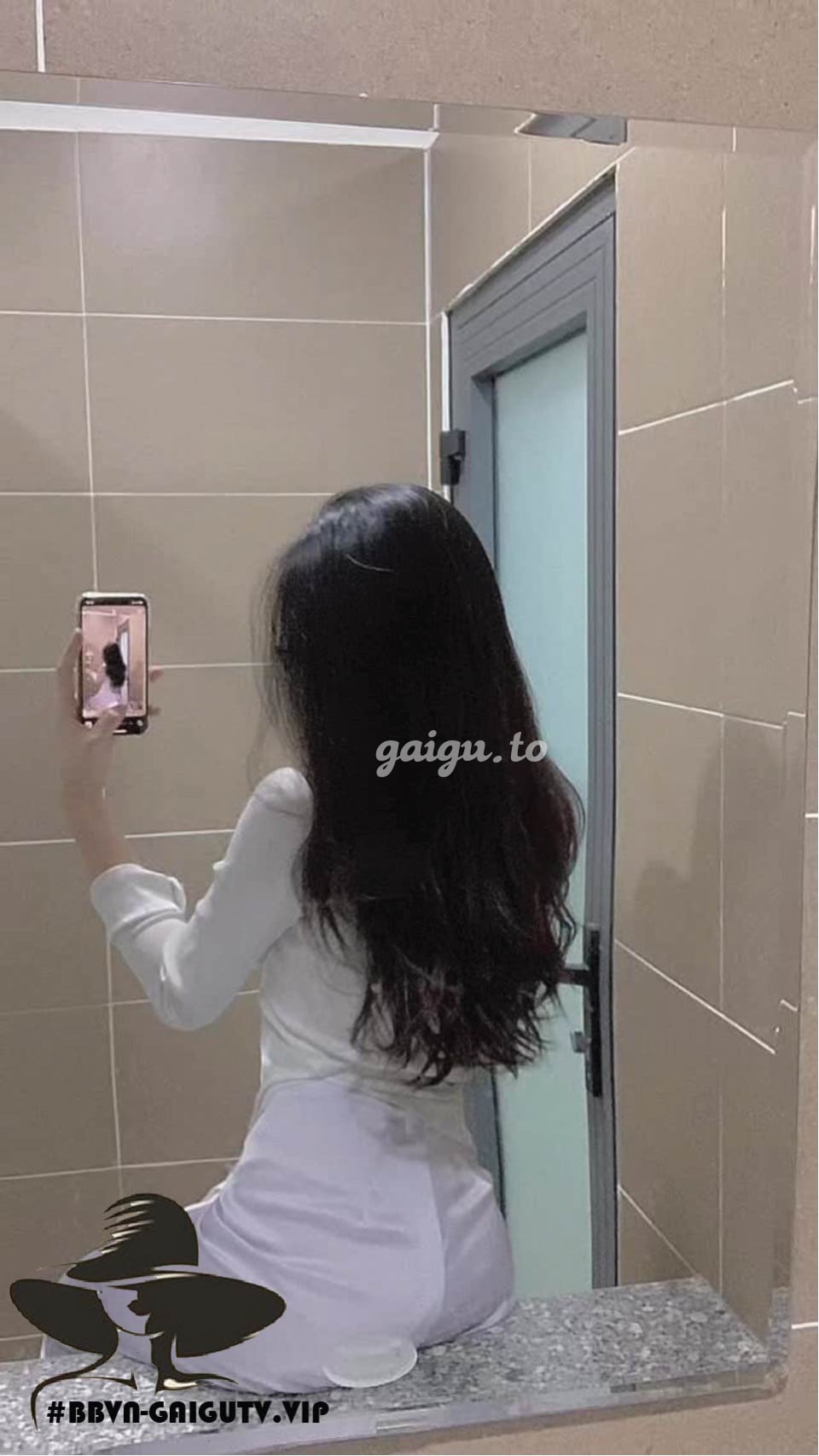 Khả Hân 1