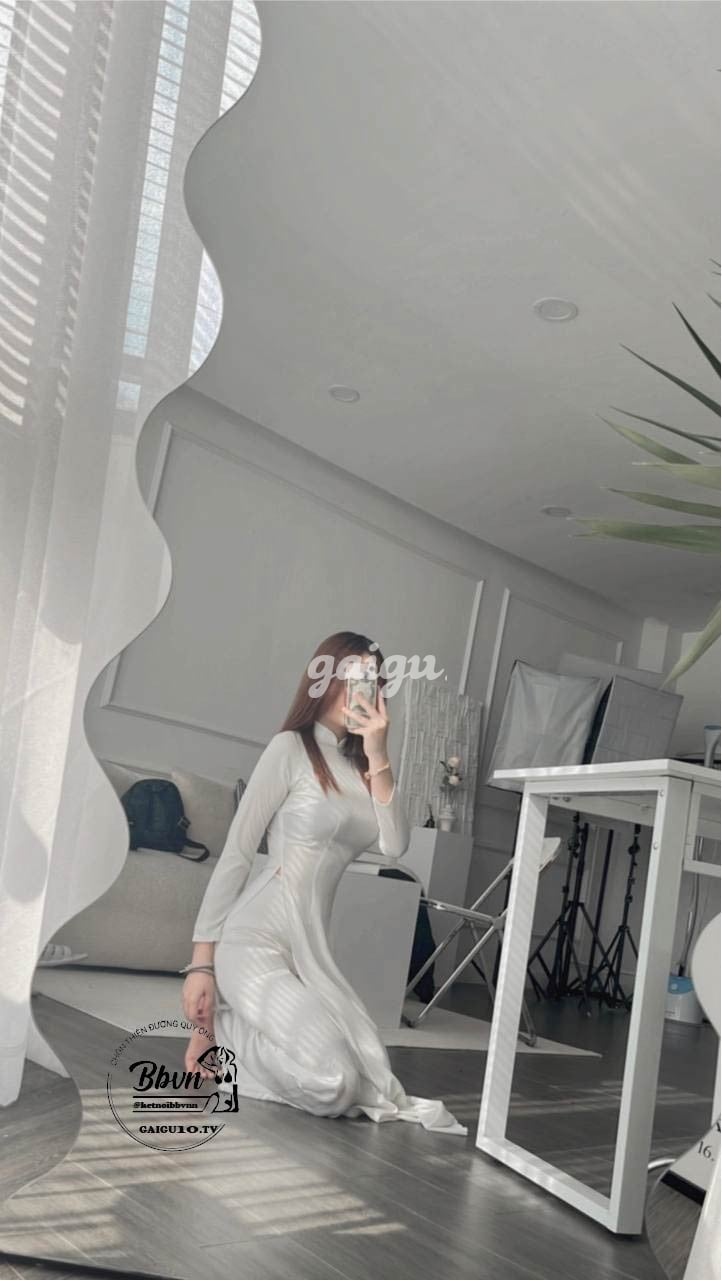 Khả Hân 9