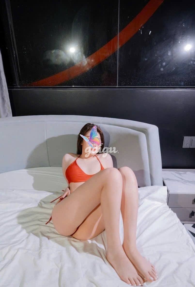 Trâm Anh 1m68 800K 11